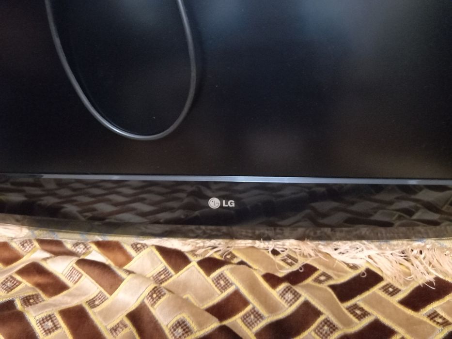 Телевизор LG домашний