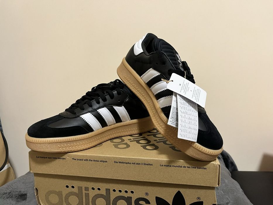 Оригинални маратонки Adidas Original Samba XLG - чисто нови, номер 42