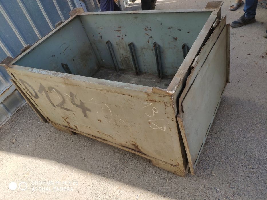 Продам металлический короб