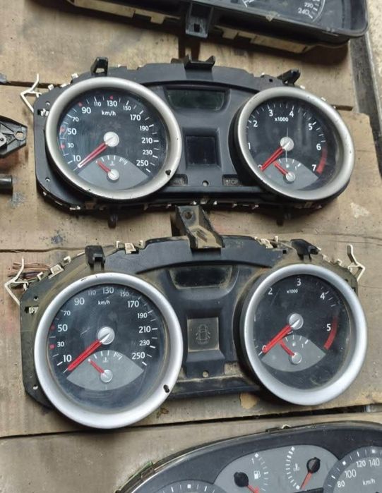 Ceasuri bord Renault diferite modele