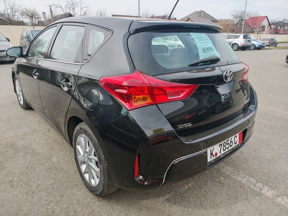 Toyota Auris 1.3 benzina 2013