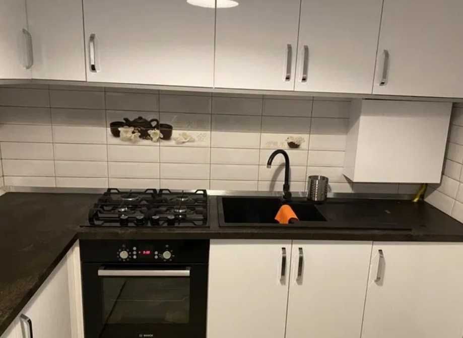 Дава се под наем Двустаен апартамент в Пловдив, Център - 47 кв.м за 183.6 € - Снимка #1