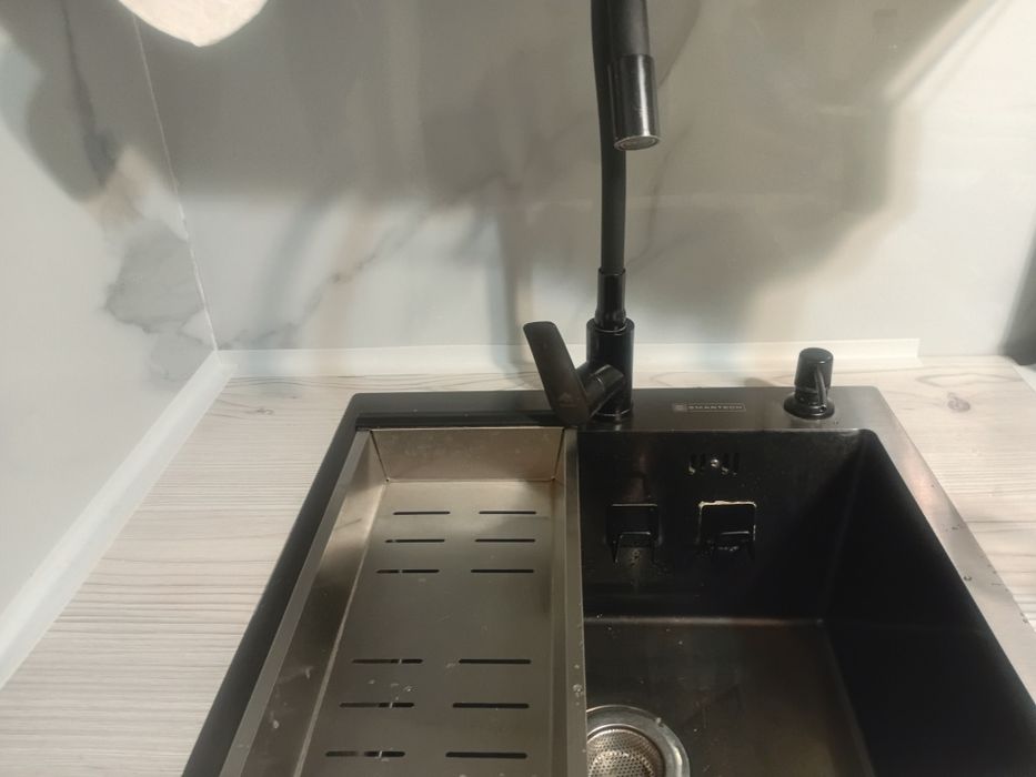 Продам раковина  кухонная8