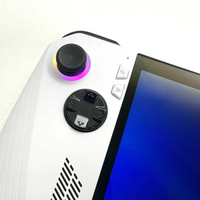 СПЕШНО! Asus ROG Ally Z1 Extreme – НАМАЛЕНА ЦЕНА 850 лв.