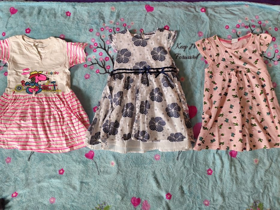 Продам пакет вещей на девочку в хорошем состоянии.