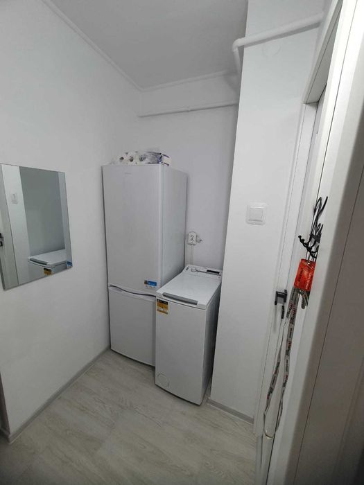 Inchiriez apartament cu o cameră ultracentral