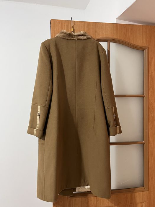 Продается пальто