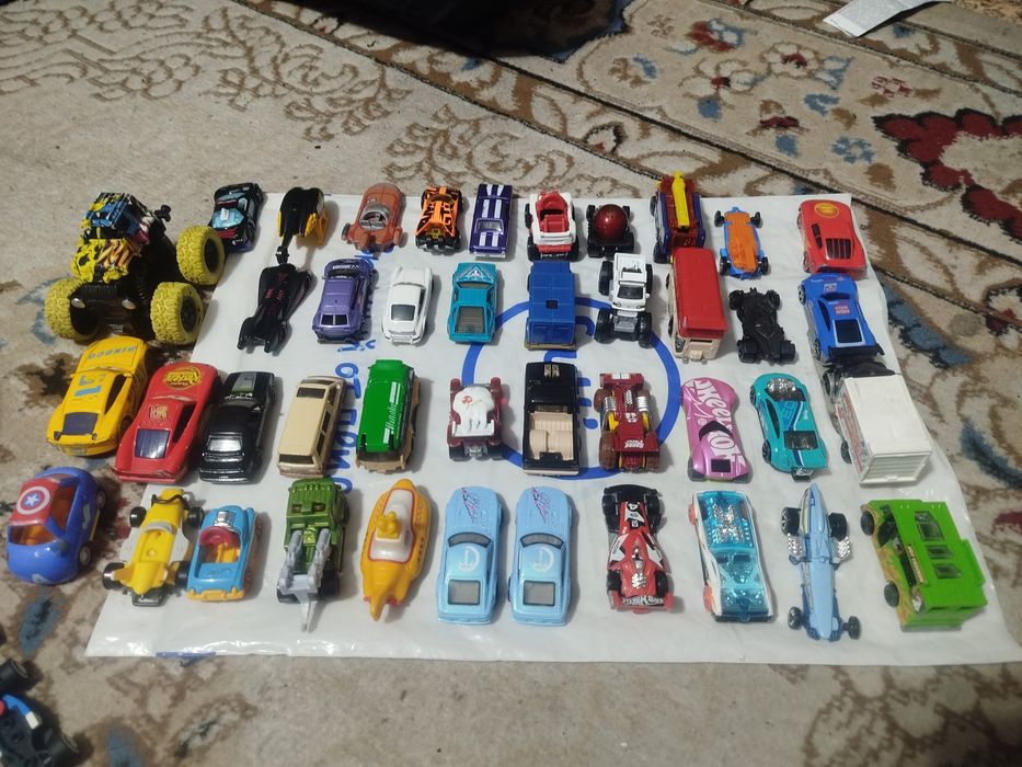 оригинал хот вилс коллекционные машинки