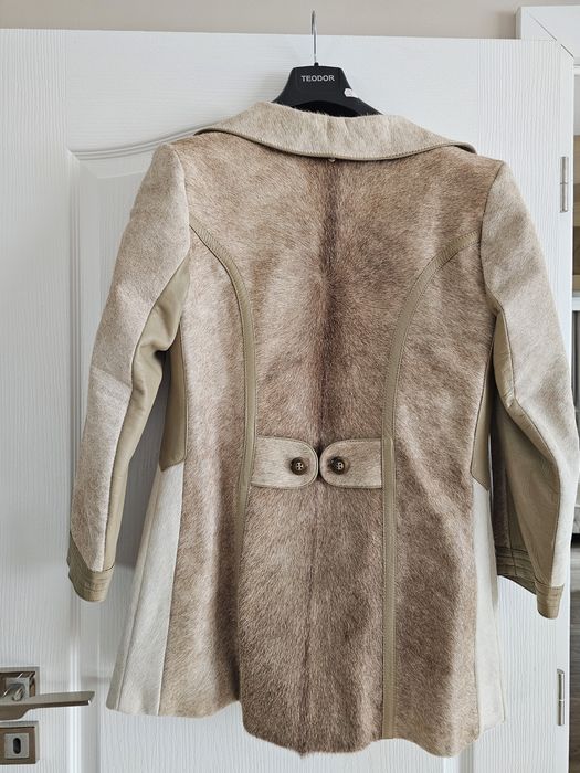 Кожено сако с естествен косъм