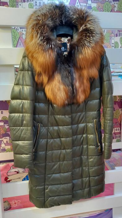 Продам зимний пуховик