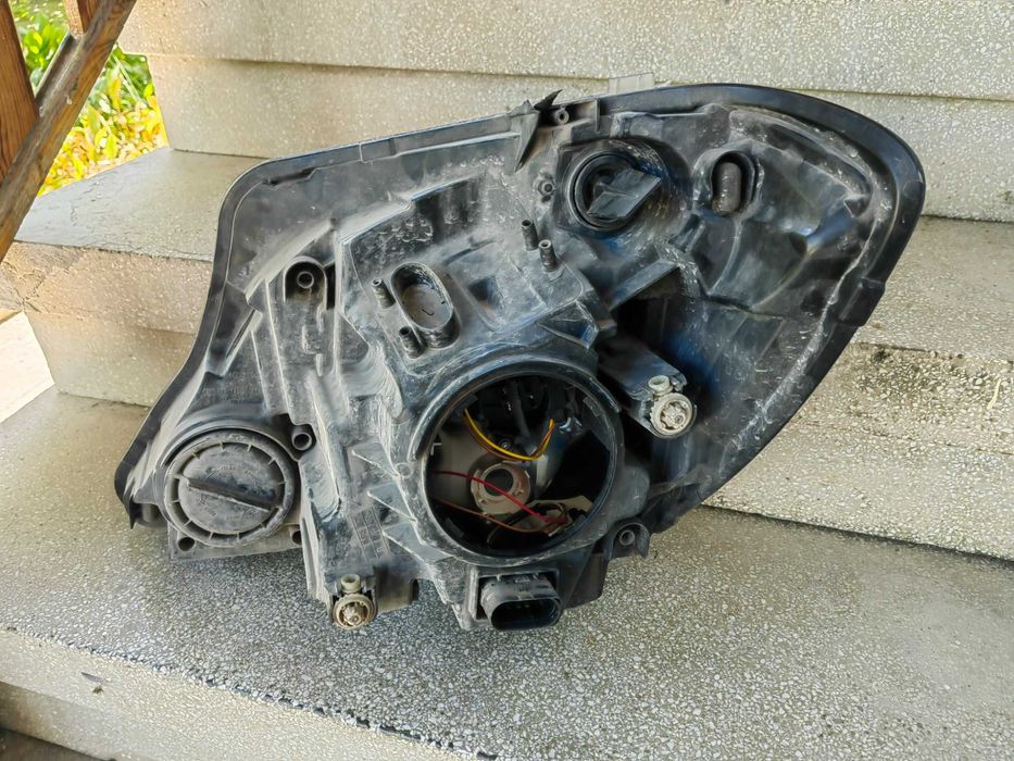 Фар Mercedes Sprinter 2013-18г. Десен/Фар Мерцедес Спринтер Оригинален