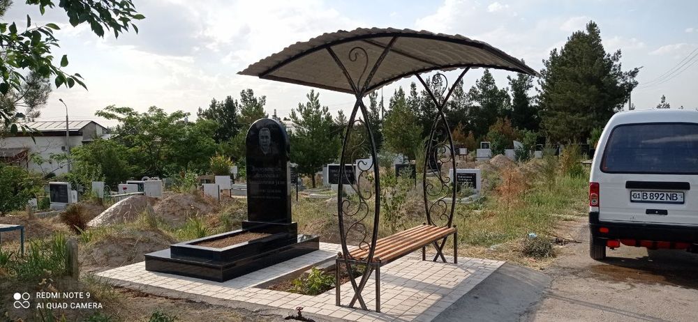 Памятники и мрамора гранита
