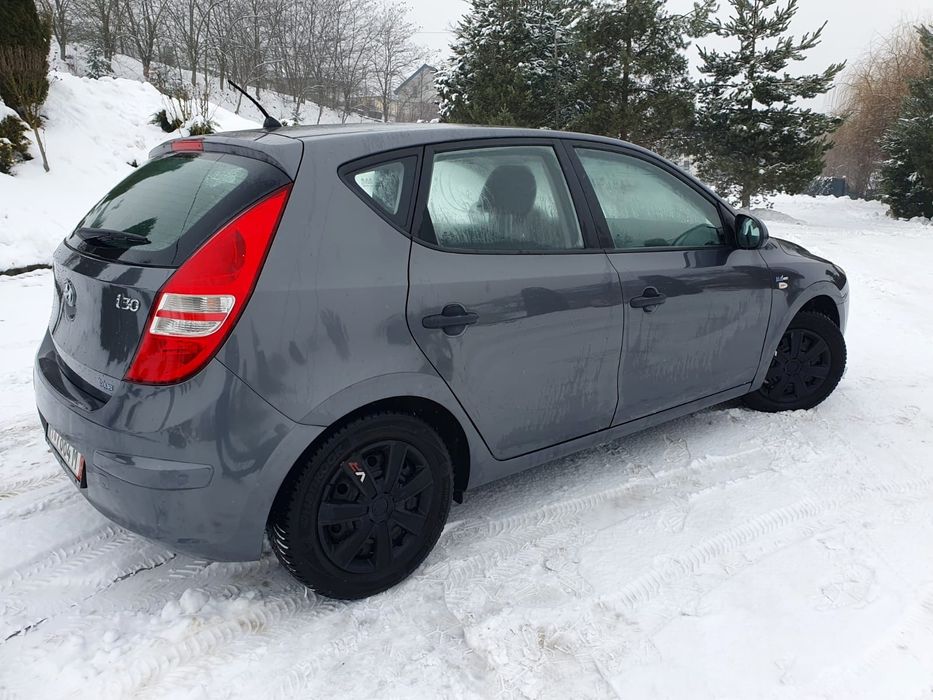 *Hyundai i30 facelift*1.4benzina*109cai*2010*euro4*germania toll adusa