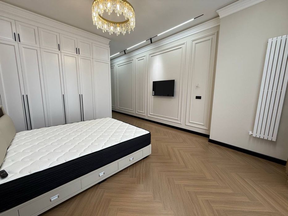 Жк Мухташам-Сдается новая 3-х комнатная квартира в центре города!