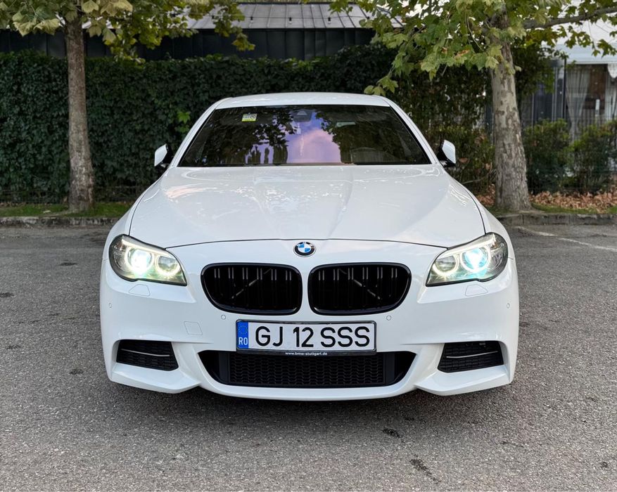 Bmw/F10/Facelift/M/Paket/2016//166500/km/X/Drive/Harman/Kardon////
