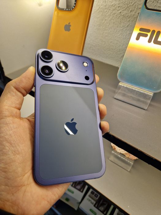 Iphone xr в корпусе Iphone 17 pro 256Gb