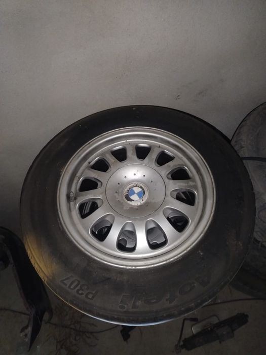 Титанка с покрышкой BMW