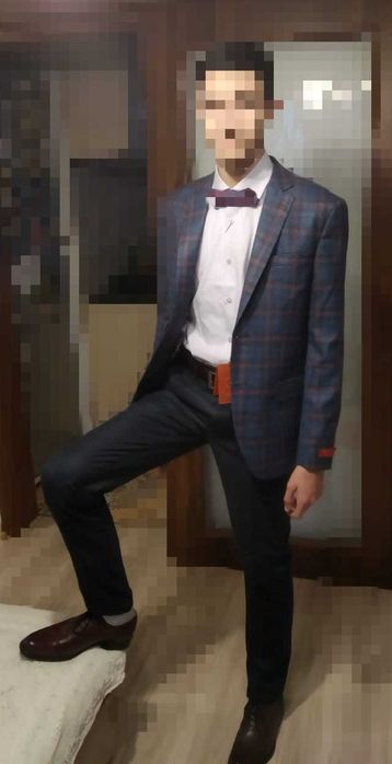 Costum bărbătesc Gherasos nou nouț cu etichetă