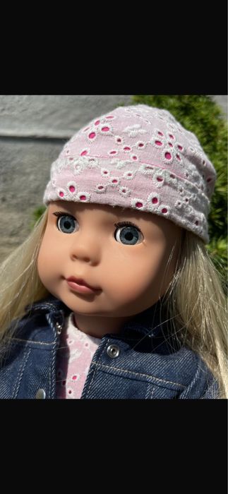 Păpușă originală Götz Jessica, cu hăinuțe și gentuță croșetată