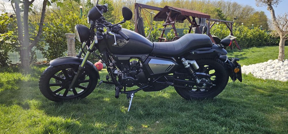 Motocicleta KEEWAY K-LIGHT 125