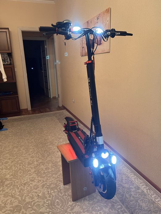 Электро самокат куго м4