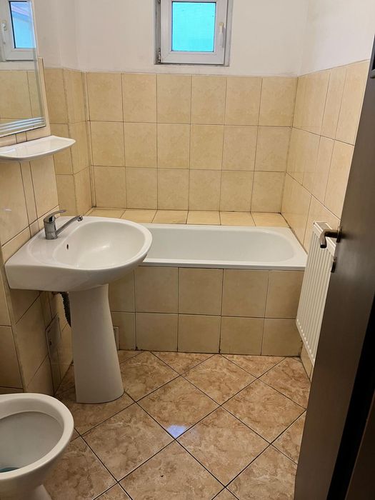 Vând apartament 2 camere