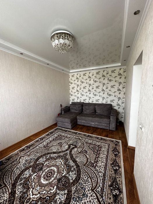 Продам 3 к кв тургенева 100В (дом красный кирпич)