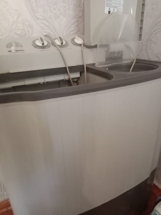 Продам стиральный машинку полуавтомат