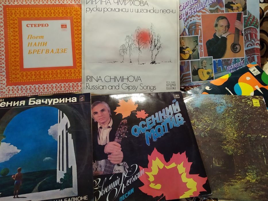 Виниловые пластинки СССР разных исполнителей, разны жанров.