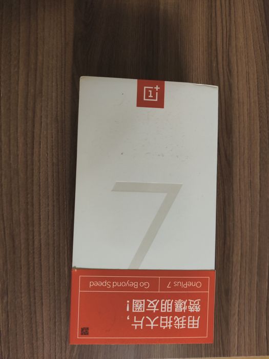 Продаю One plus 7