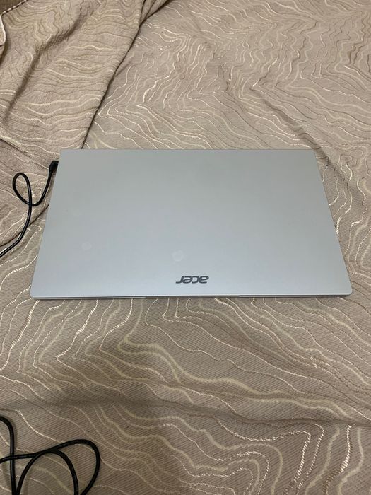 Ноутбук acer + мышка