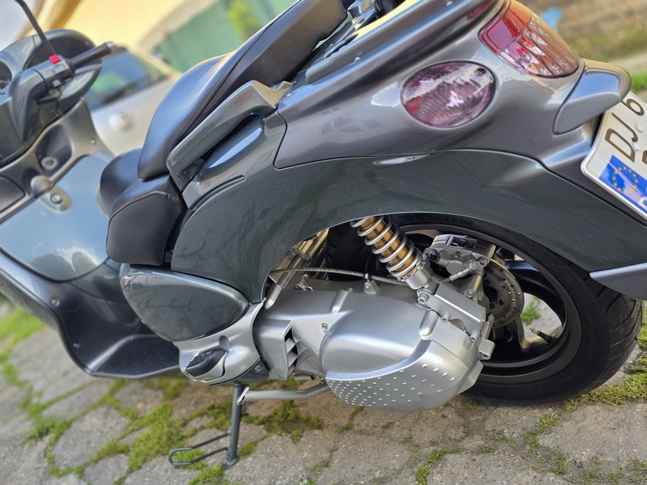 Maxiscuter Aprilia scarabeo 500 i