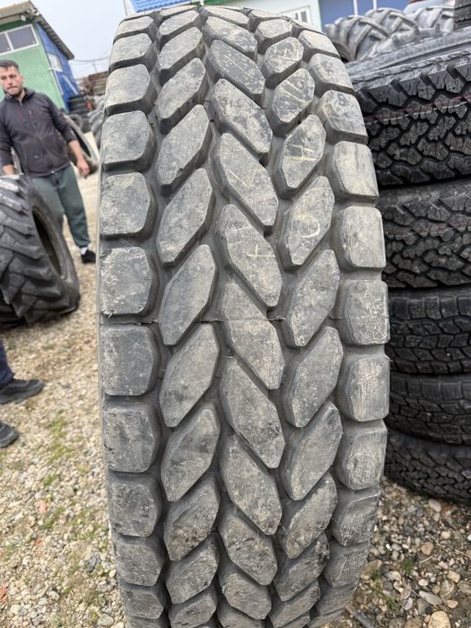 445/95r25 magna