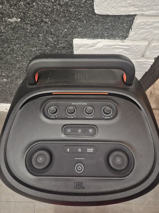 Jbl partybox 520 като нова