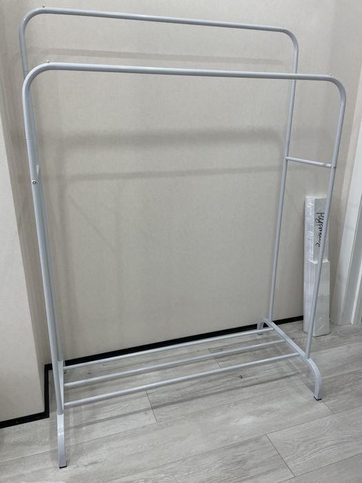 Вешалка для одежды