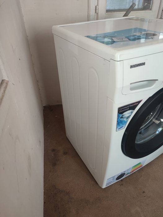 Стиральная машинка Samsung 7kg полноразмерная