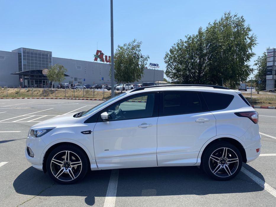 FORD KUGA/ST-line/2.0/180/AWD/Poweschift