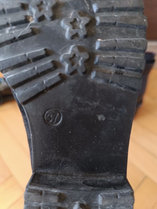 Дамско палто AMISU