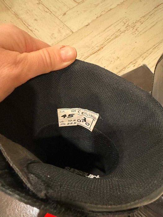 Байкерские ботинки