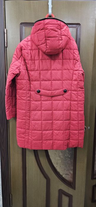 Продам.Куртка женская