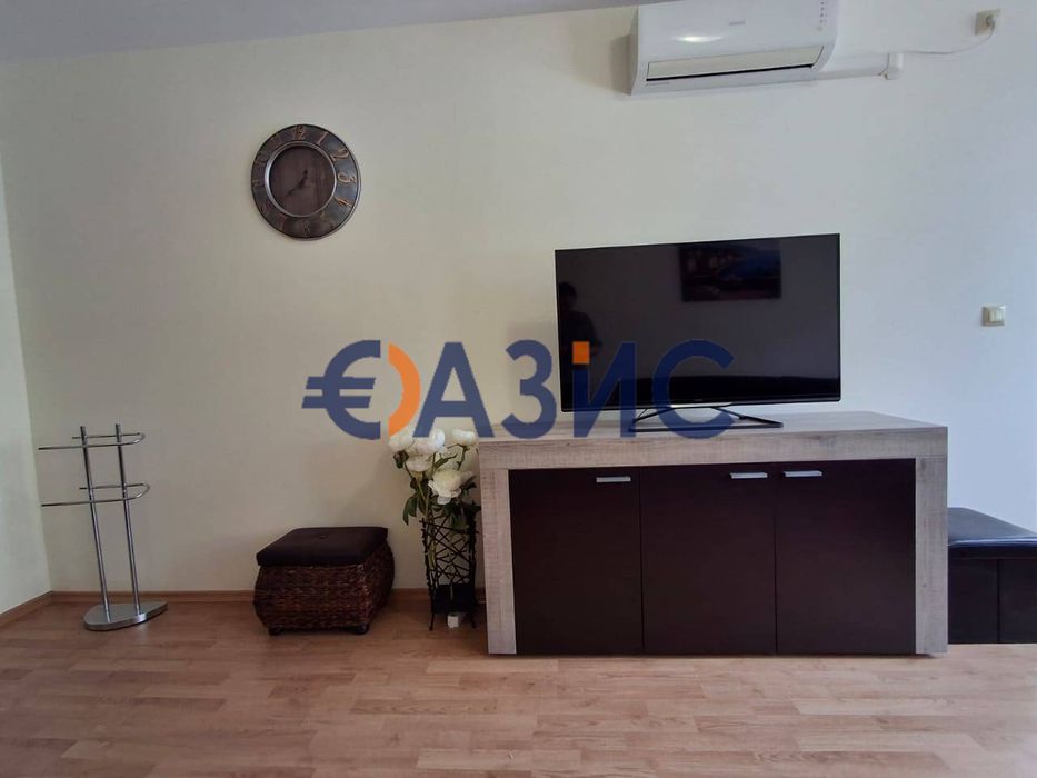 Продава се Тристаен апартамент в к.к. Слънчев бряг - 87 кв.м за 651 €/кв.м - Снимка #4