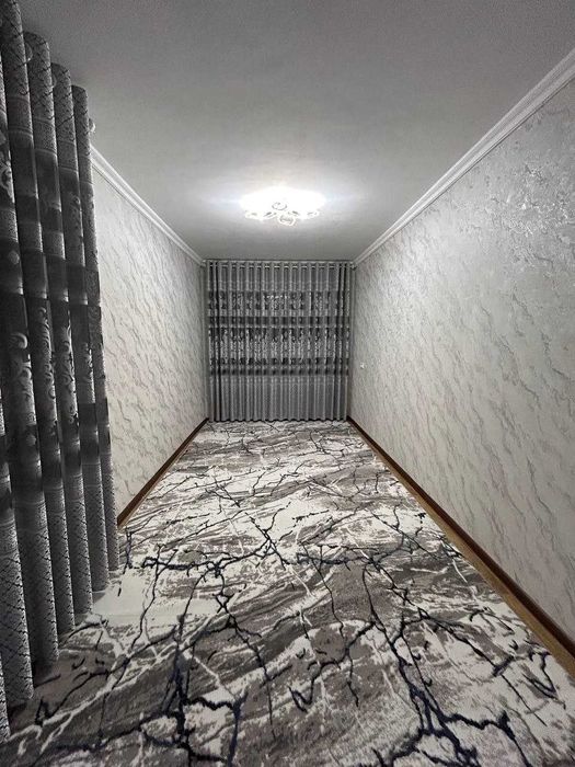 Buxoroda kvartira xonadon uy sotiladi 2 xonali 52m² 1-qavat.