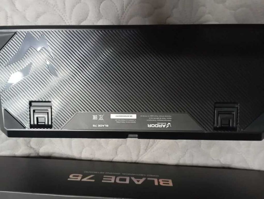 Клавиатура механическая Blade 75
