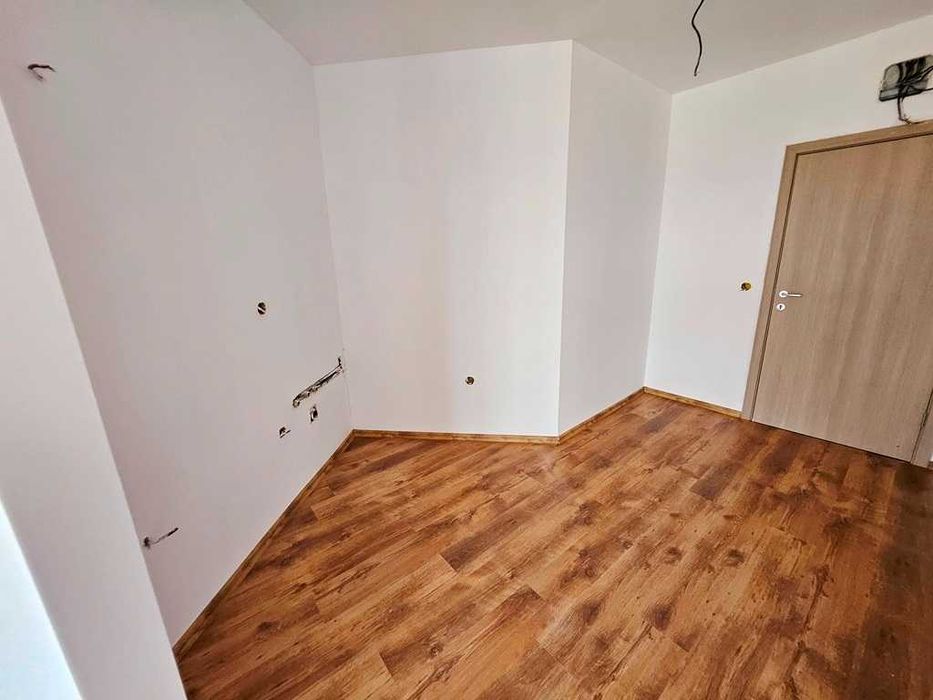 Продава се Едностаен апартамент в к.к. Слънчев бряг - 49 кв.м за 878 €/кв.м - Снимка #7