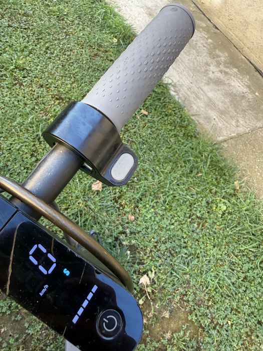 Trotineta electrica Xiaomi Mi 1S, putere motor 250 W, autonomie 30 Km, viteza maxima 25 Km/h, Negru