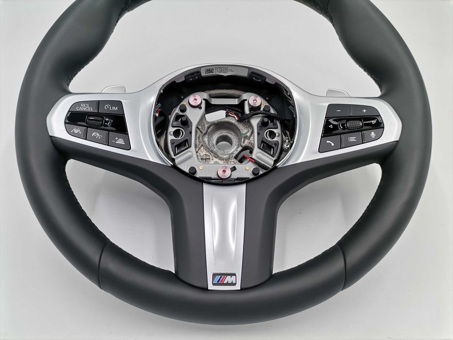 M Sport Черен Спортен Волан BMW 5 G30 G31 G38 6 G32 X3 G01 X4 G02