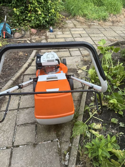 Vand motocoasa Stihl RM 248