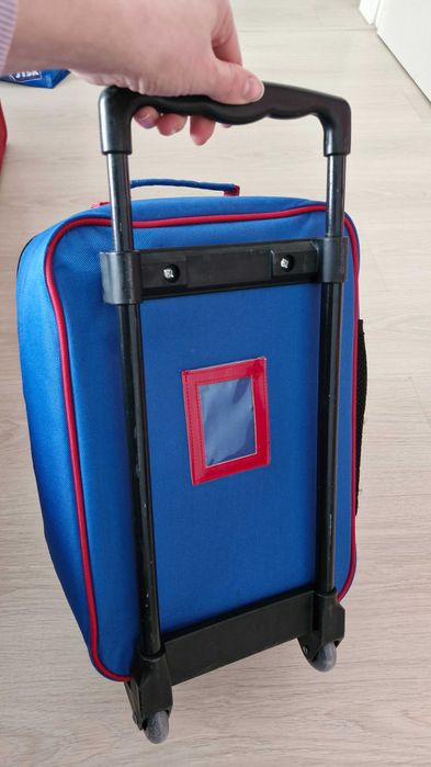 rucsac, valiză pentru copii, pe roți