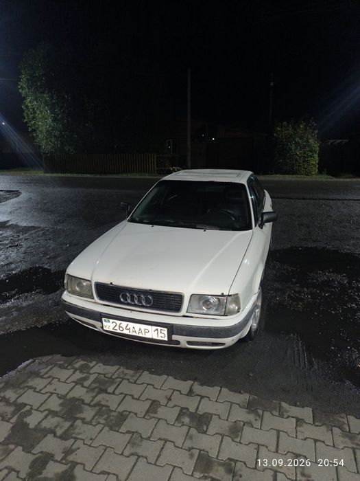Продам Ауди 80 б4 моно срочно