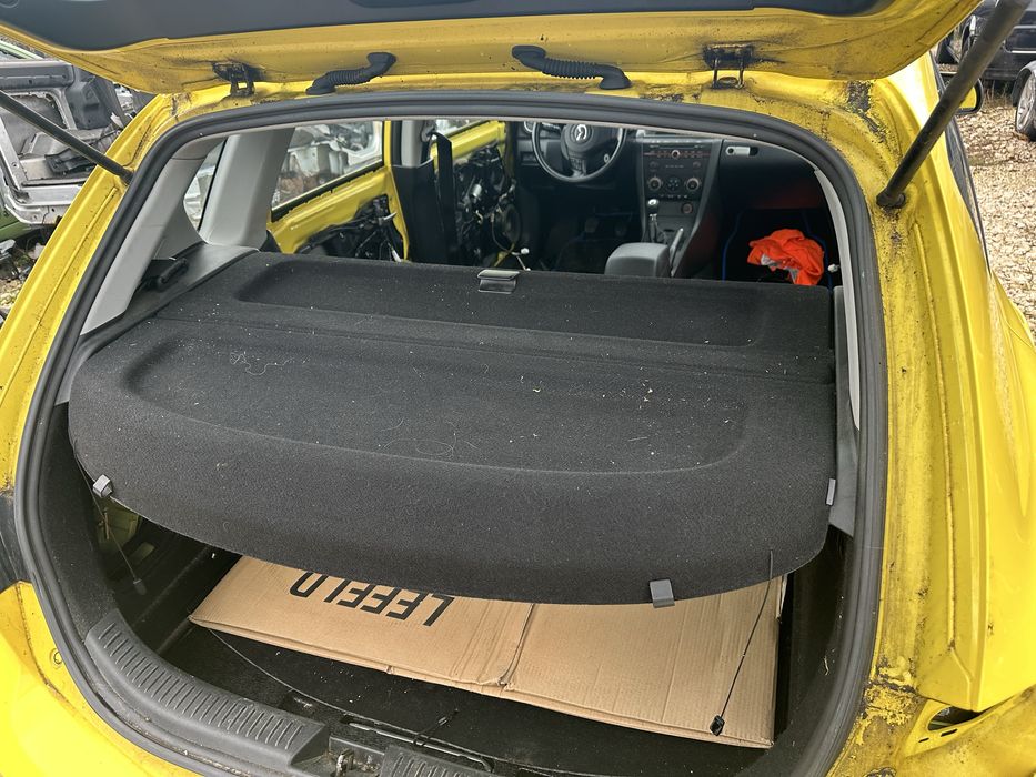 Кора багажник за Мазда 3